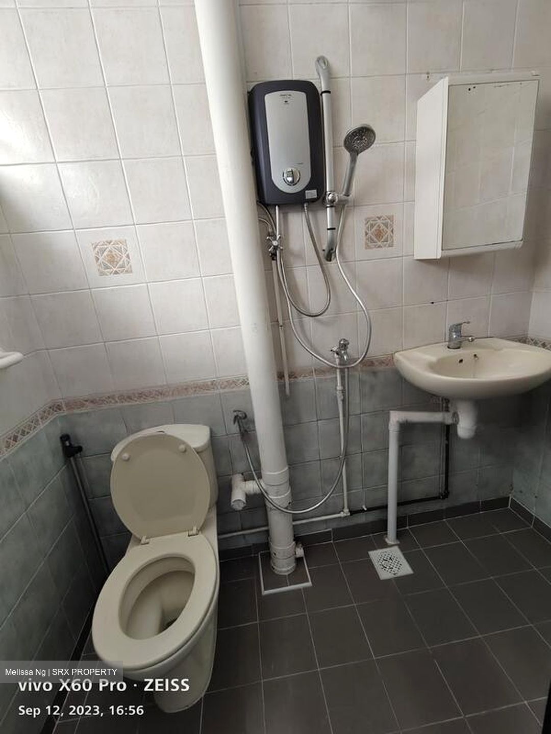 Blk 532 Jurong West Street 52 (Jurong West), HDB 5 Rooms #481068181